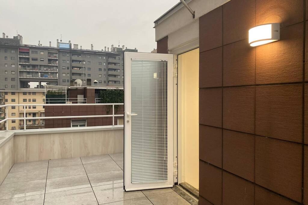 Attico Milano-Bicocca Apartment Exterior photo